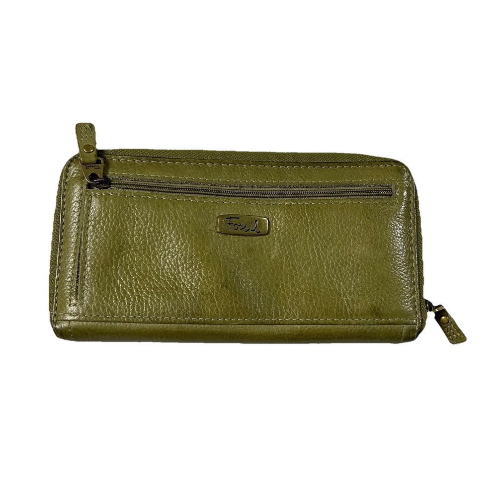 FOSSIL Avocado Green Pebble Leather Zip Around Wallet Card Holder Quiet Luxury